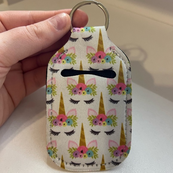Unicorn Print Hand Sanitizer Holder - Picture 6 of 8